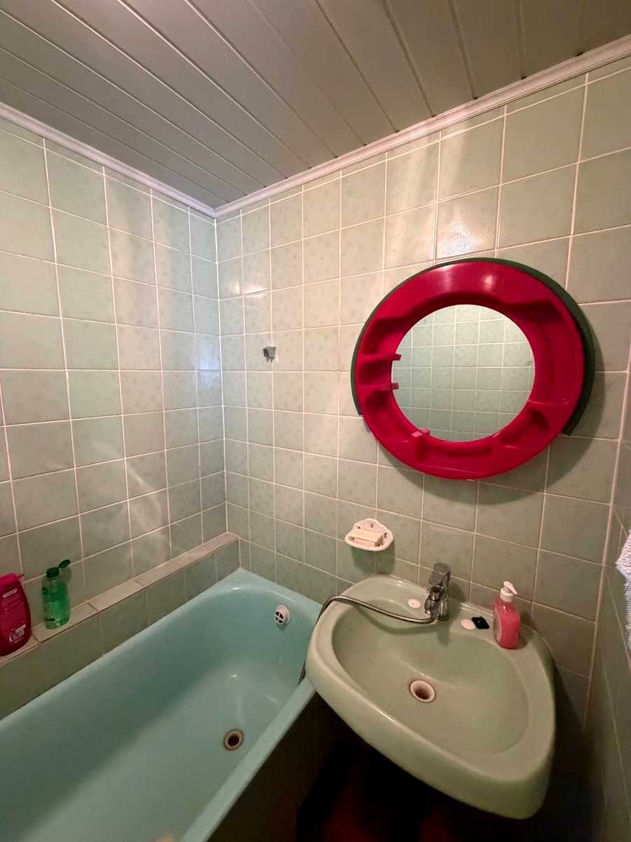 1878775924284834