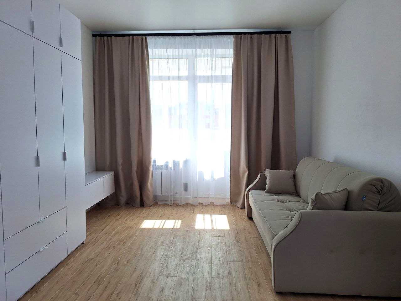 1878776074306104