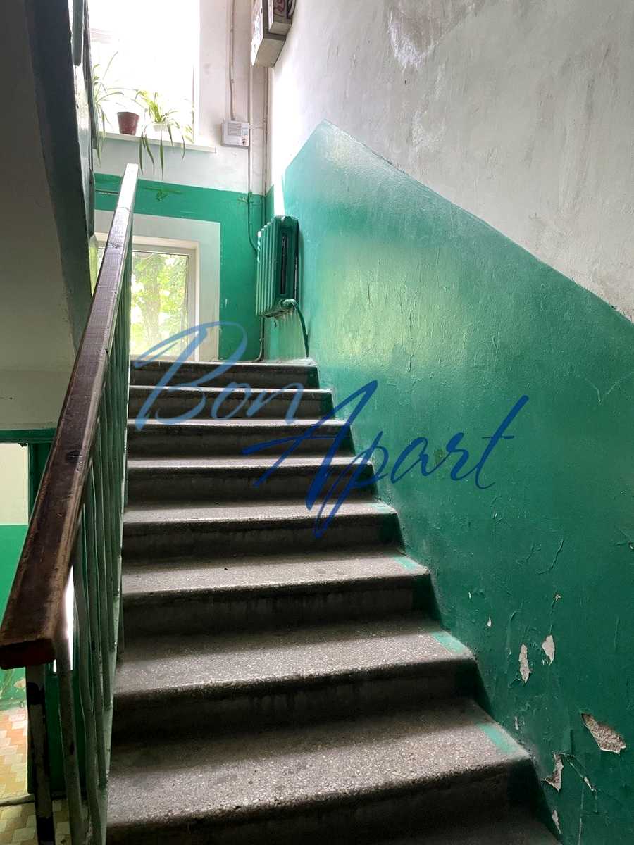 1878776306779743