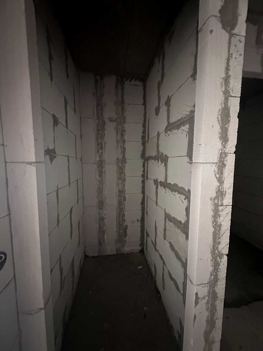 1878778473719378