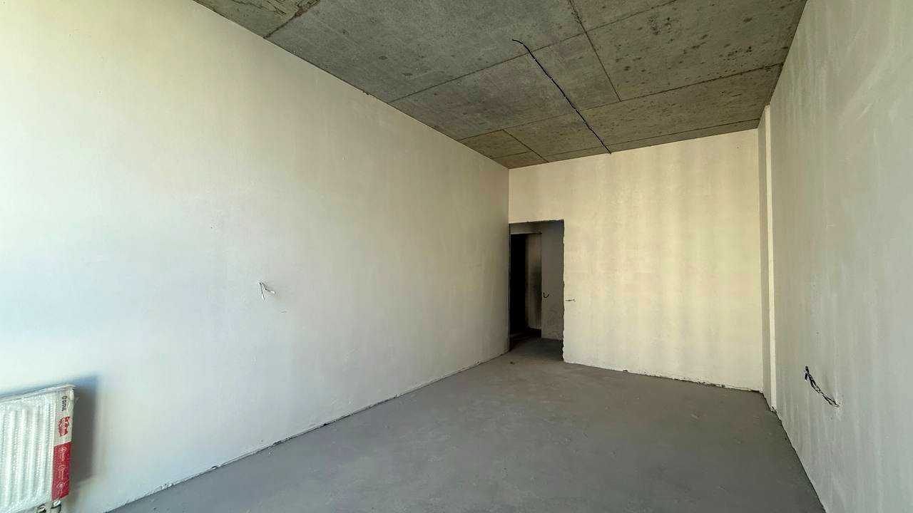 1878782763673373