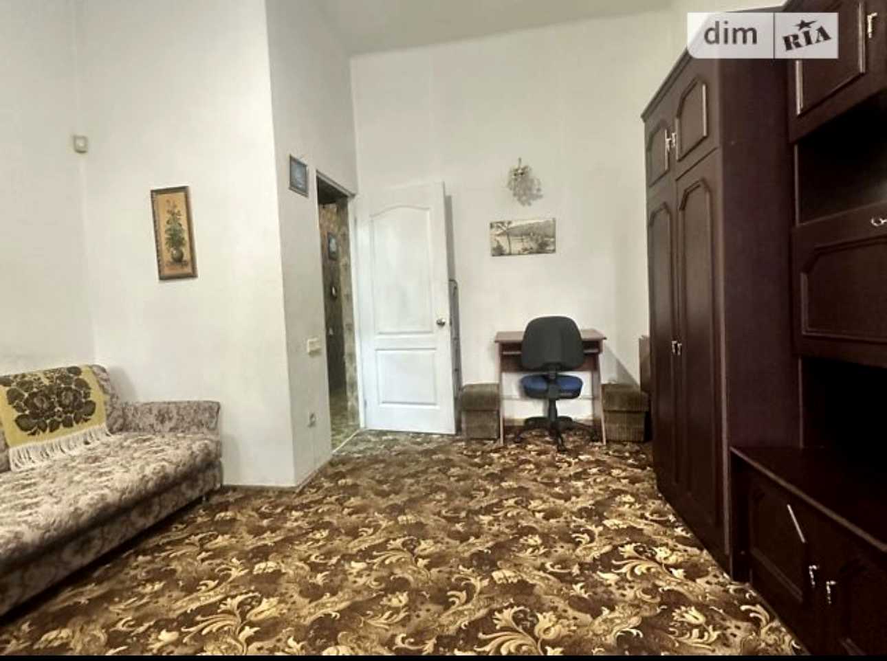 1878783469210777