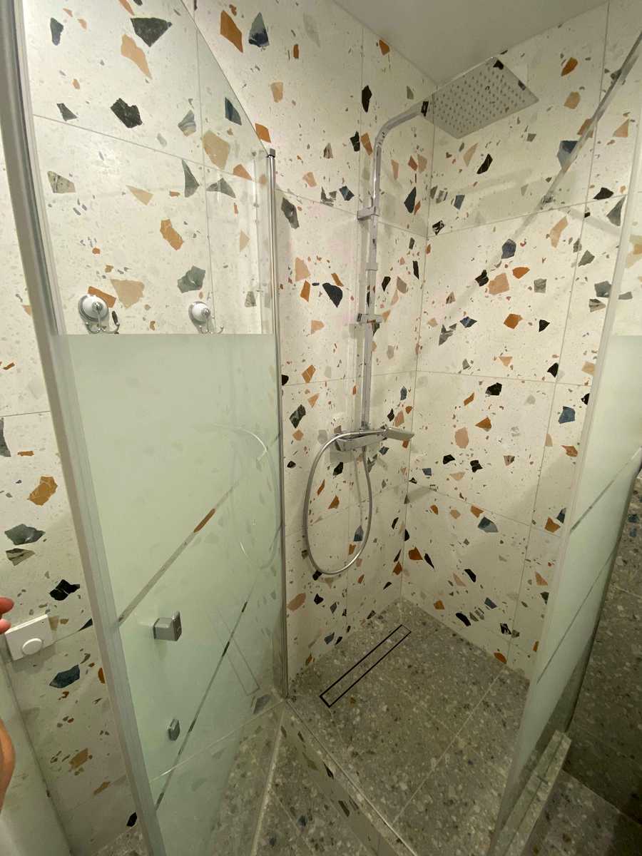 1878786106954999