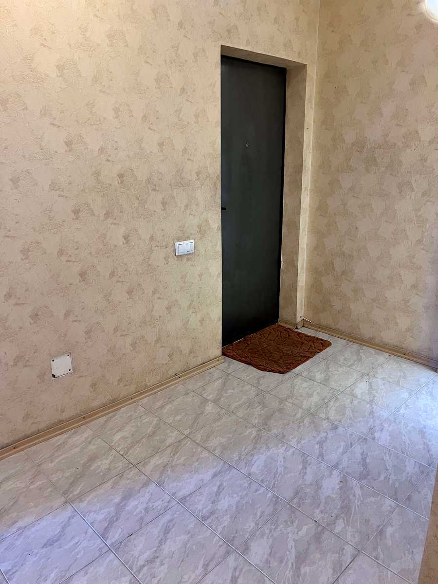 1878788570927385