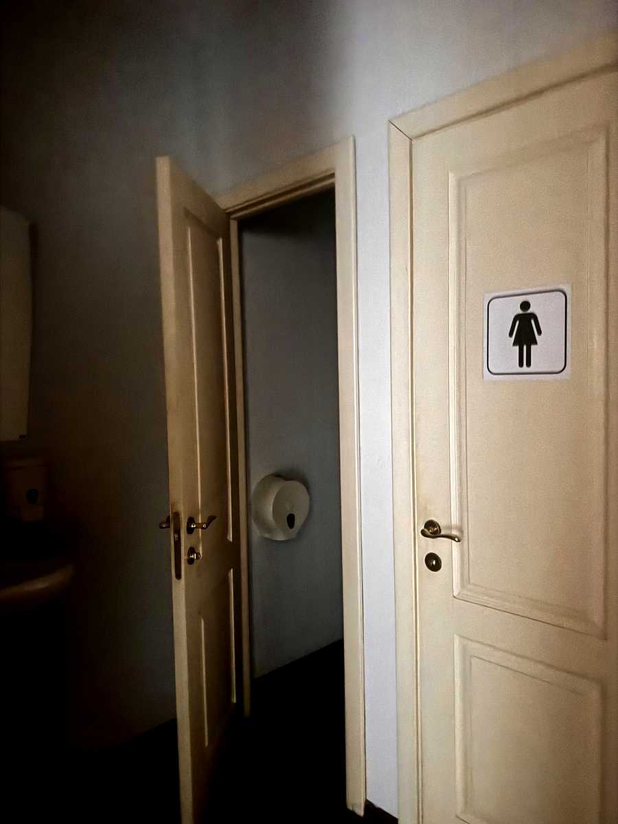 1878822439292137