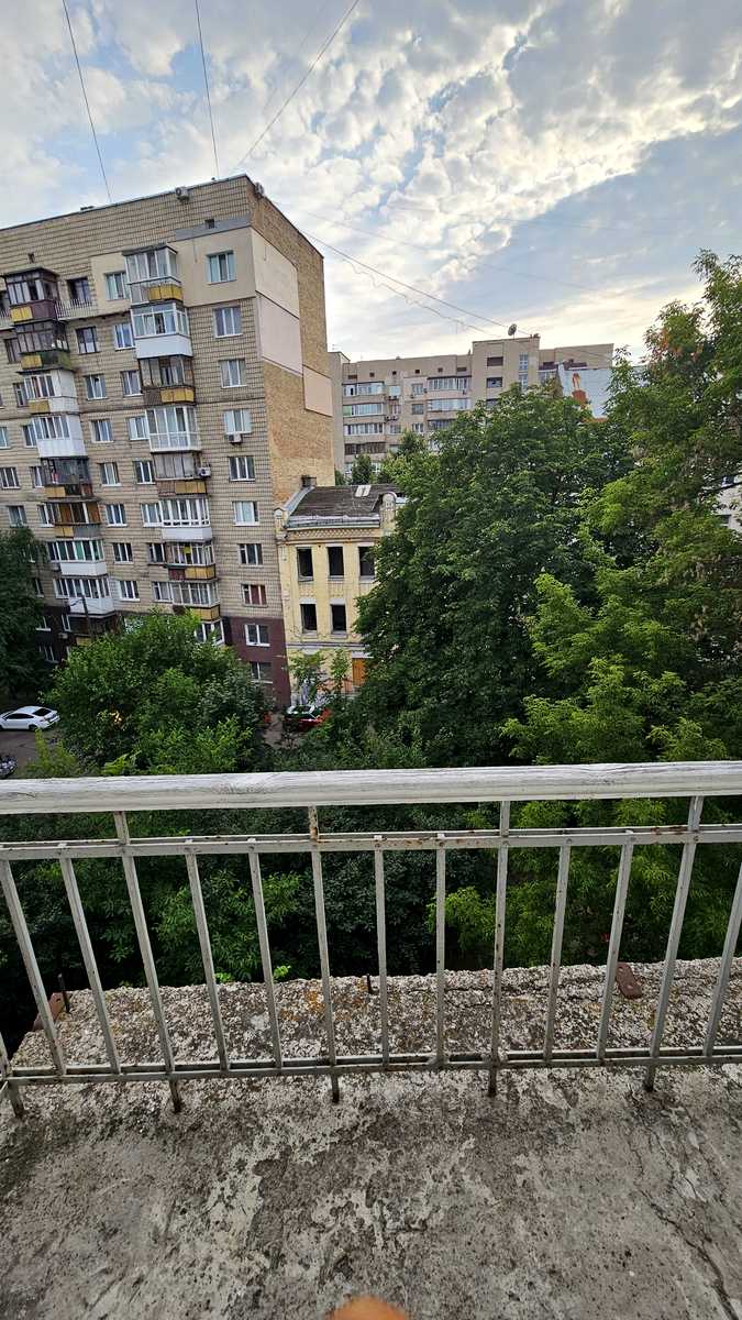 1878825251804905