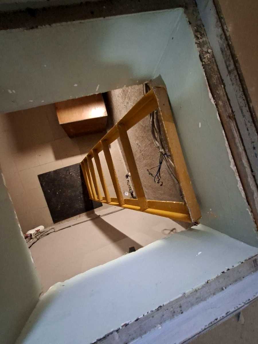 1878825443166350