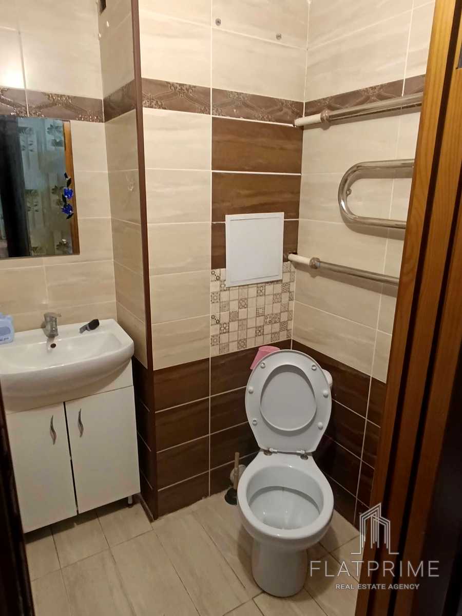 1878826478874607