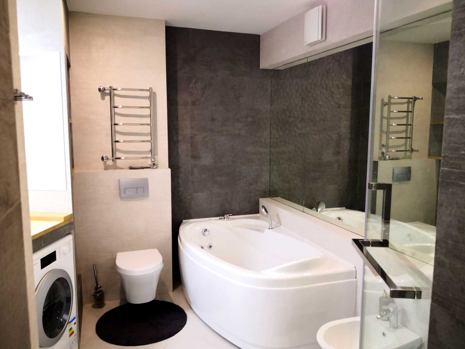 1878826617642647