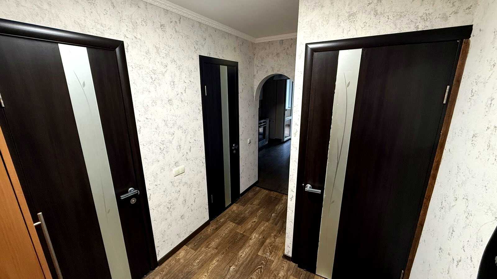 1878826654956745