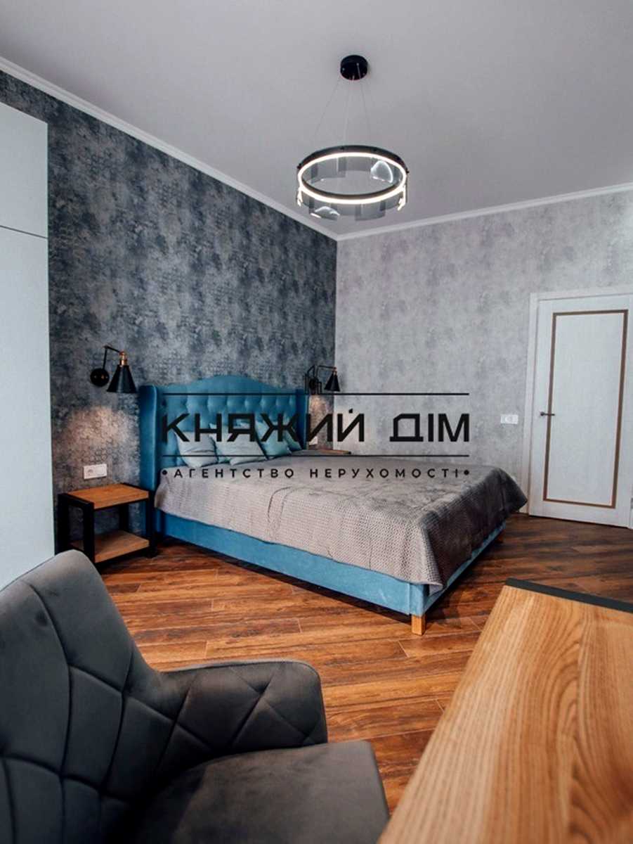 1878828400248772