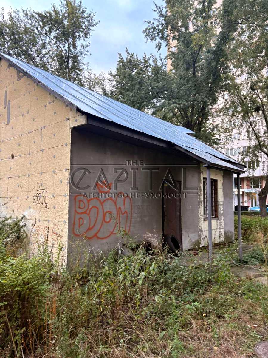 1878828754683001