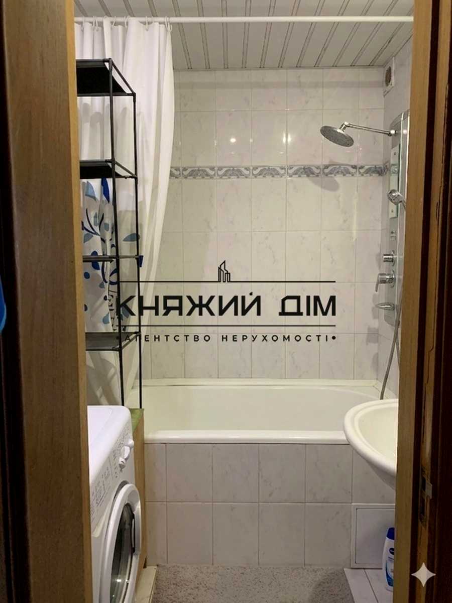 1878829784552705