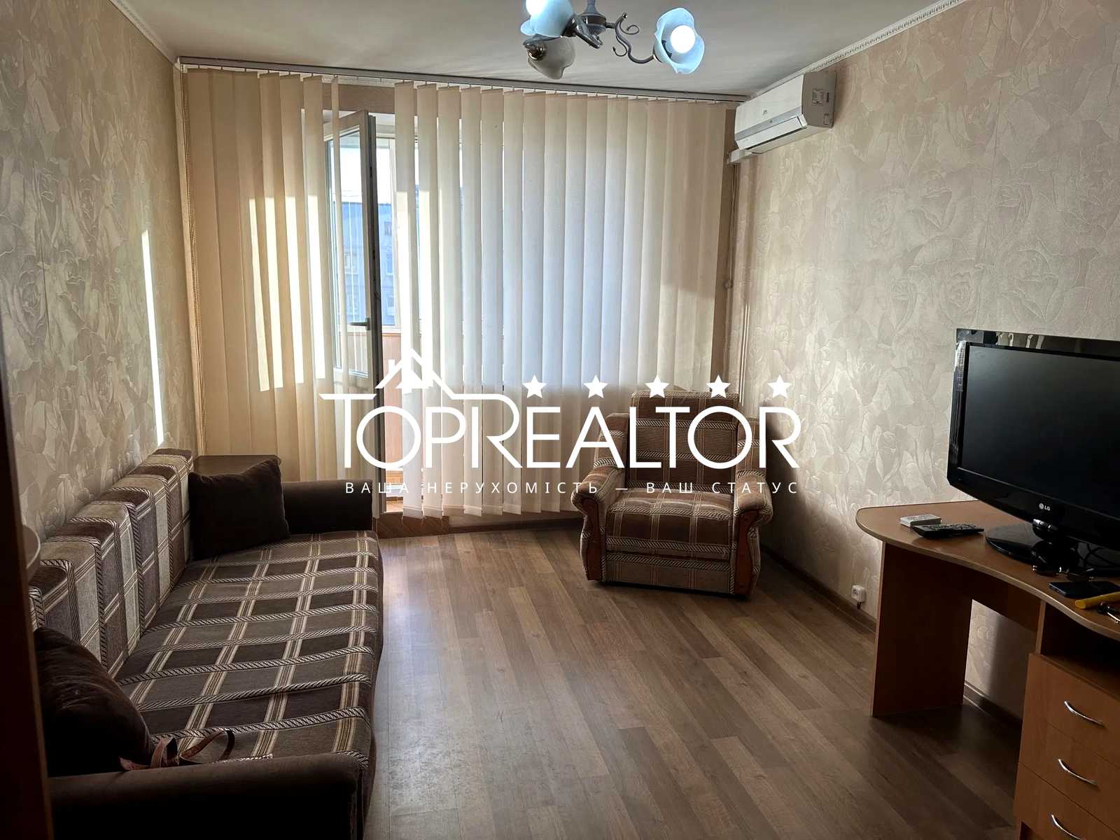 1878830335056622