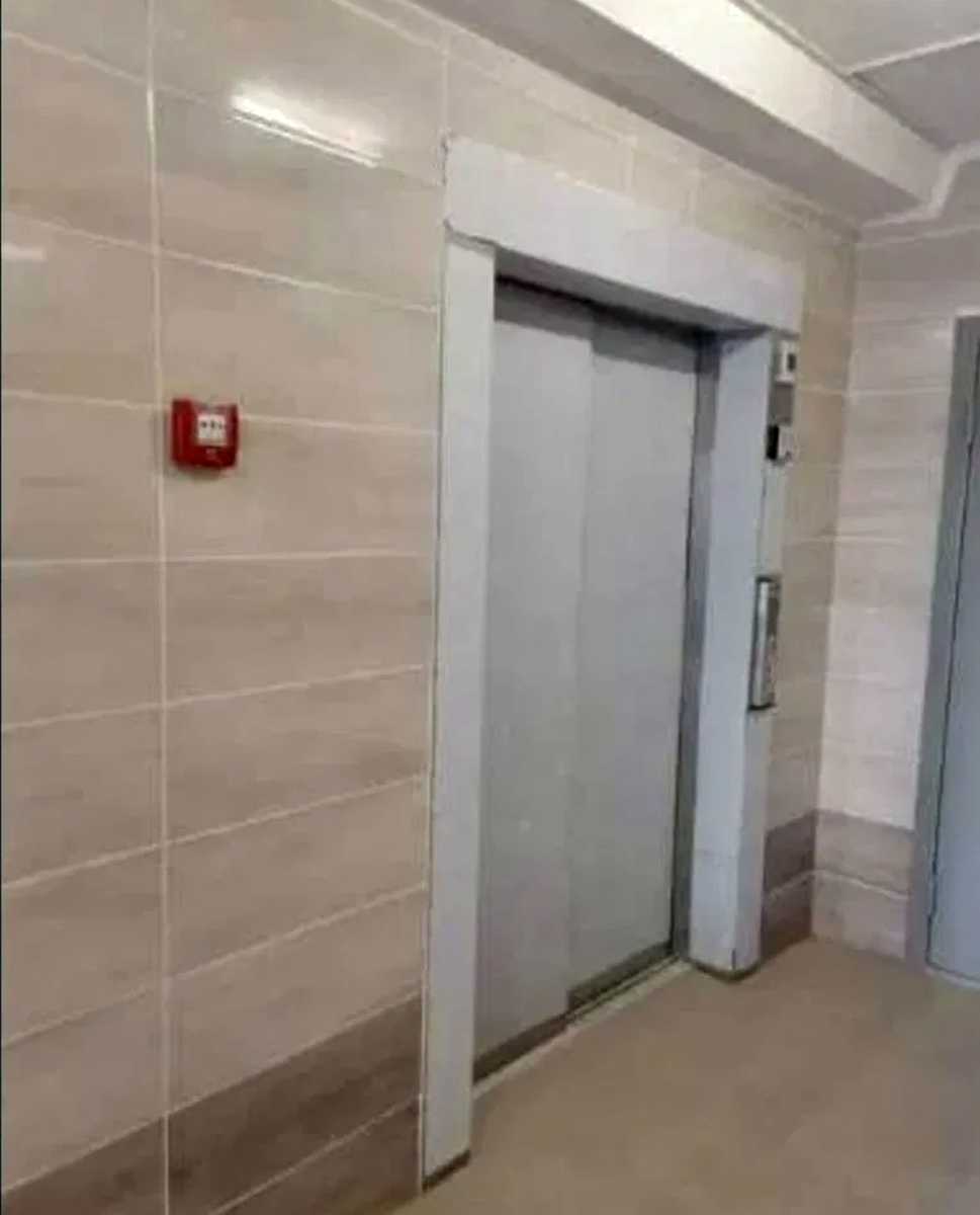 1878831050880839
