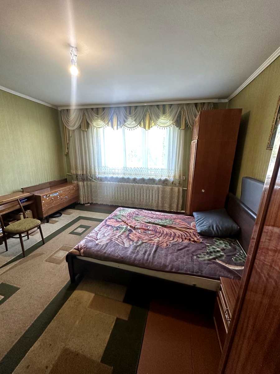1878831143949387
