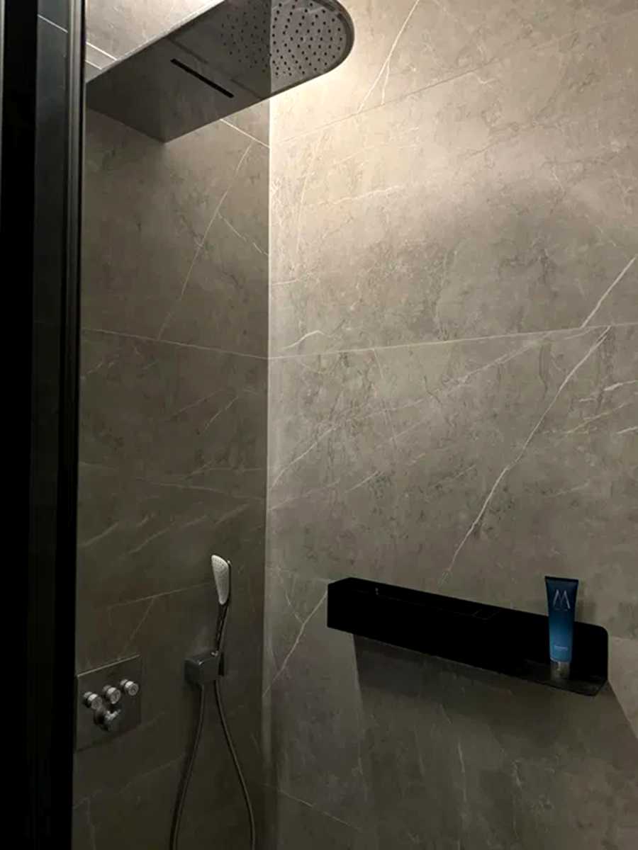1878832110632261
