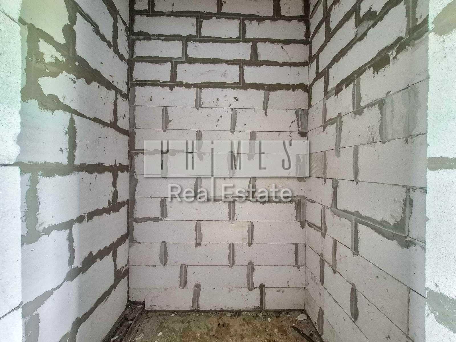 1878832470687657