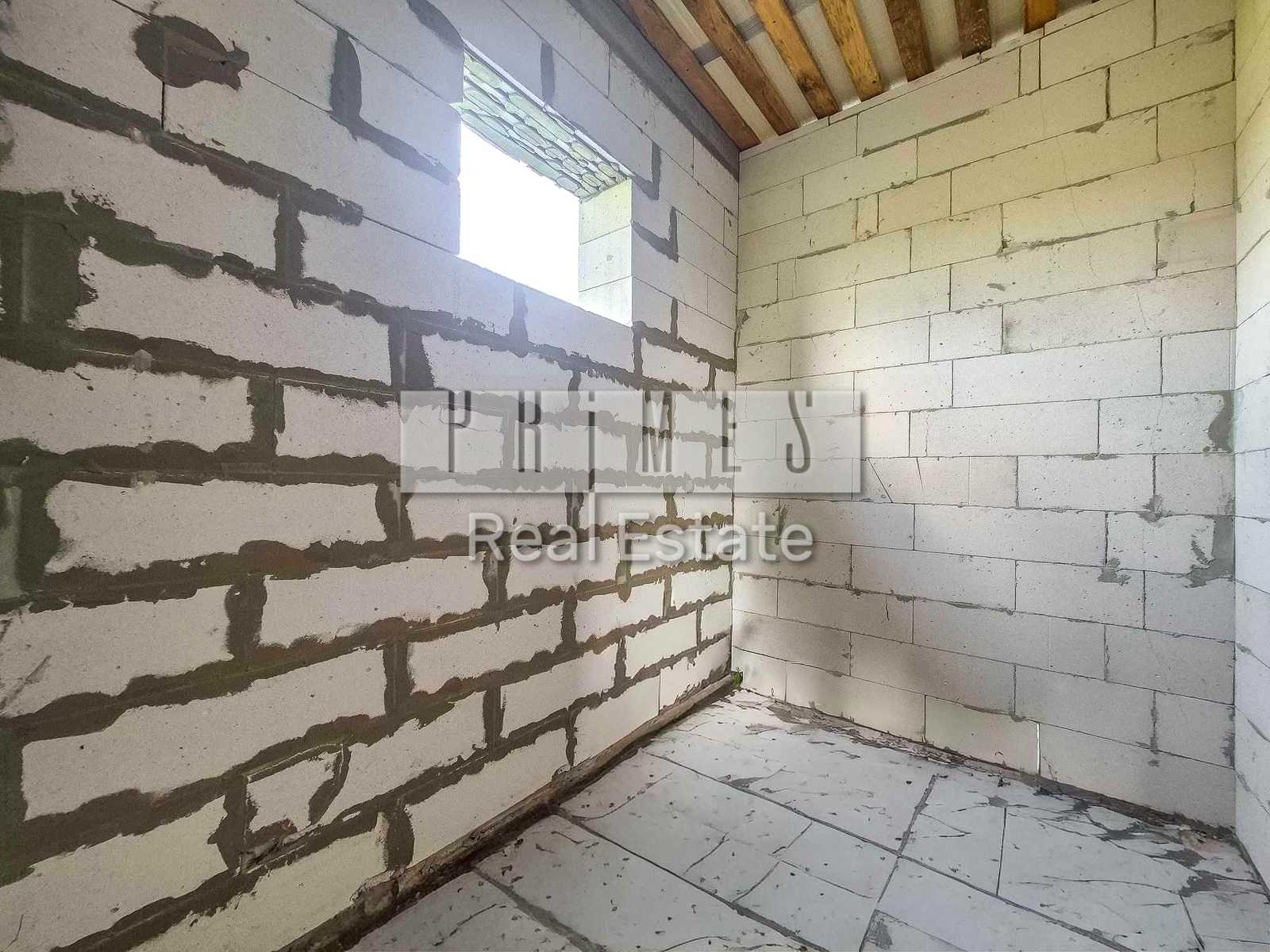 1878832470766593