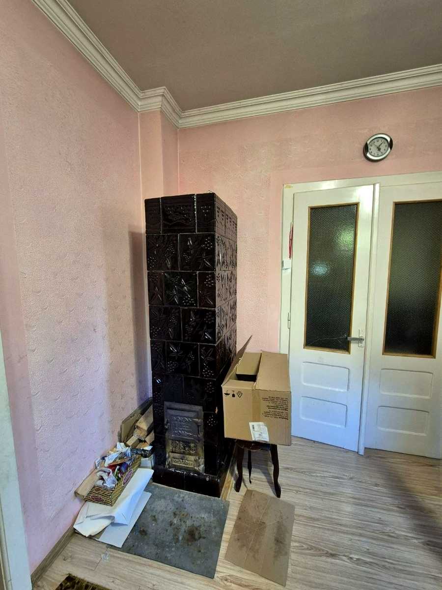 1878832586303475