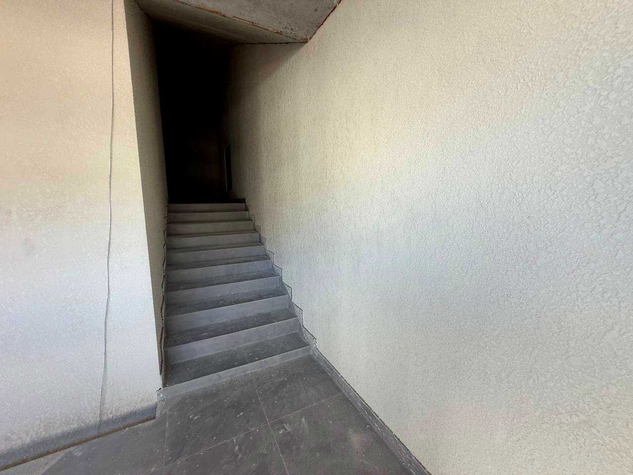 1878833313137756