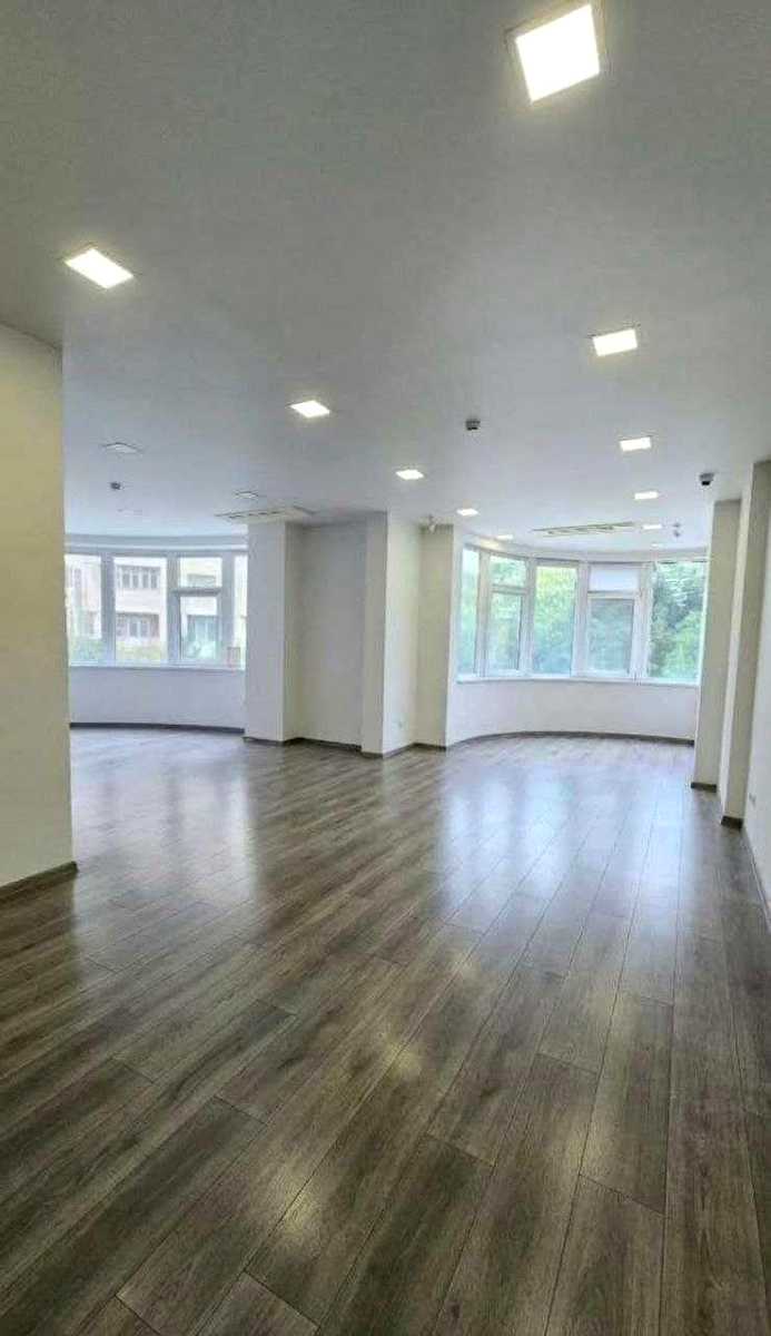 1878834220634371