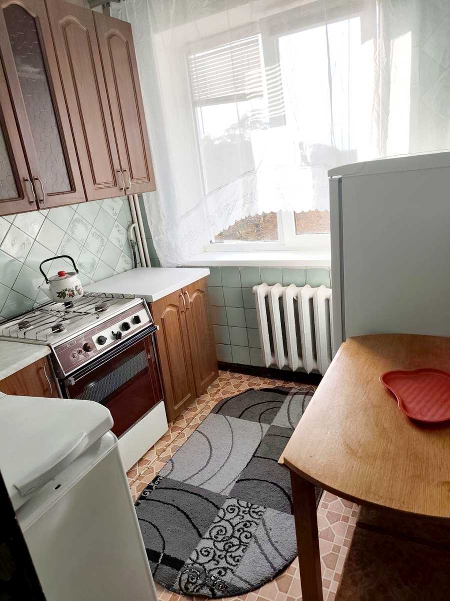 1878834983893202