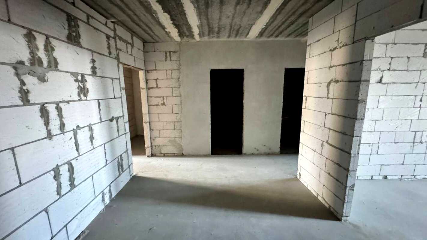 1878835016006784