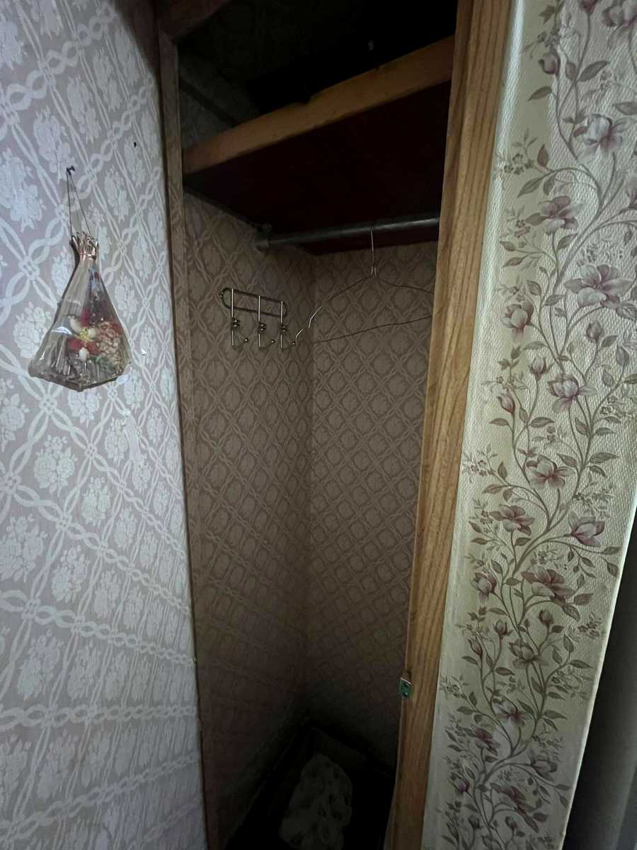 1878835107802141
