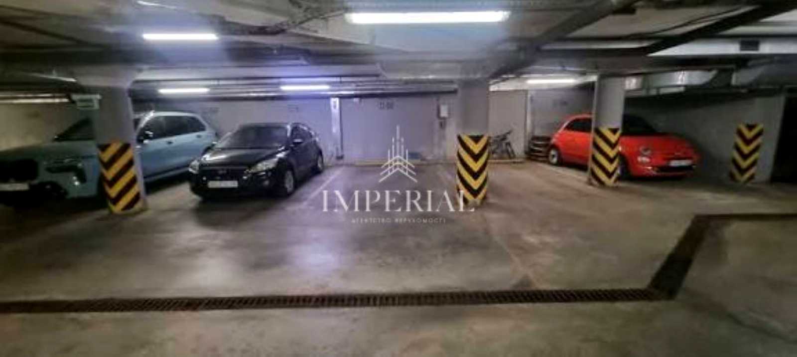 1878836356039969