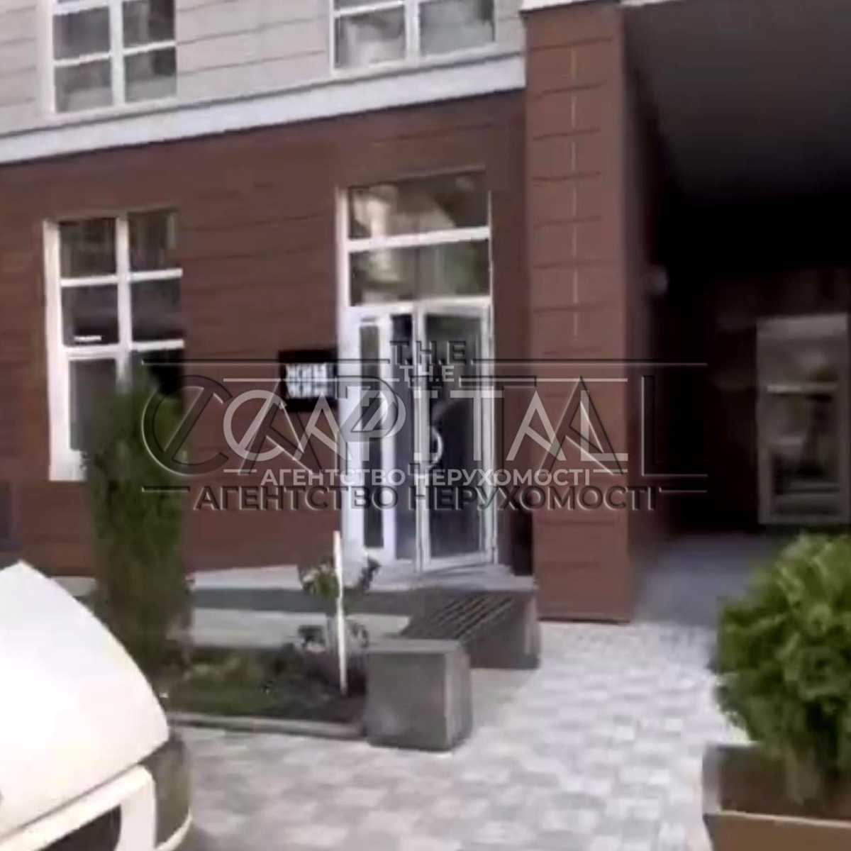 1878837916981584