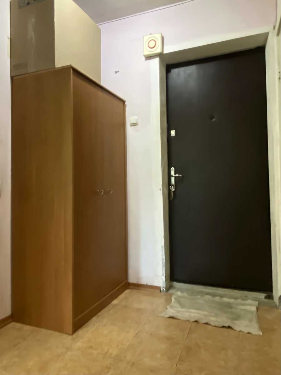 1878838241348569