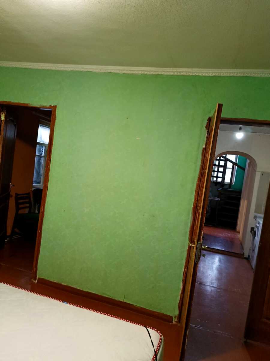 1878838464026385