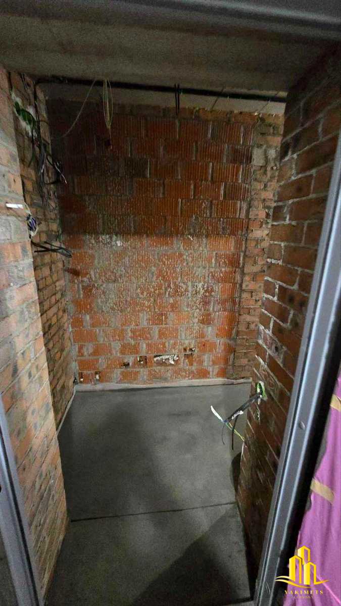 1878839501398865