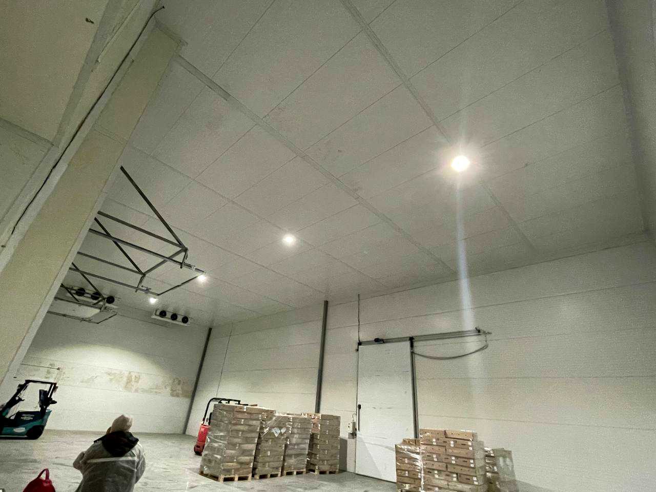 1878839975846211