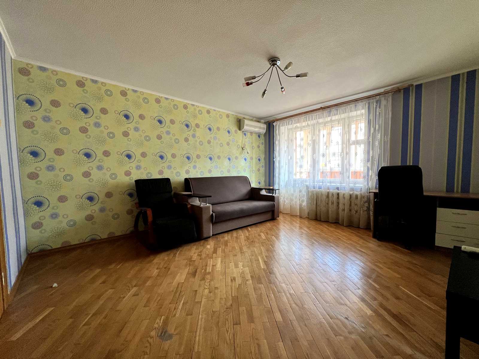 1878842149655640