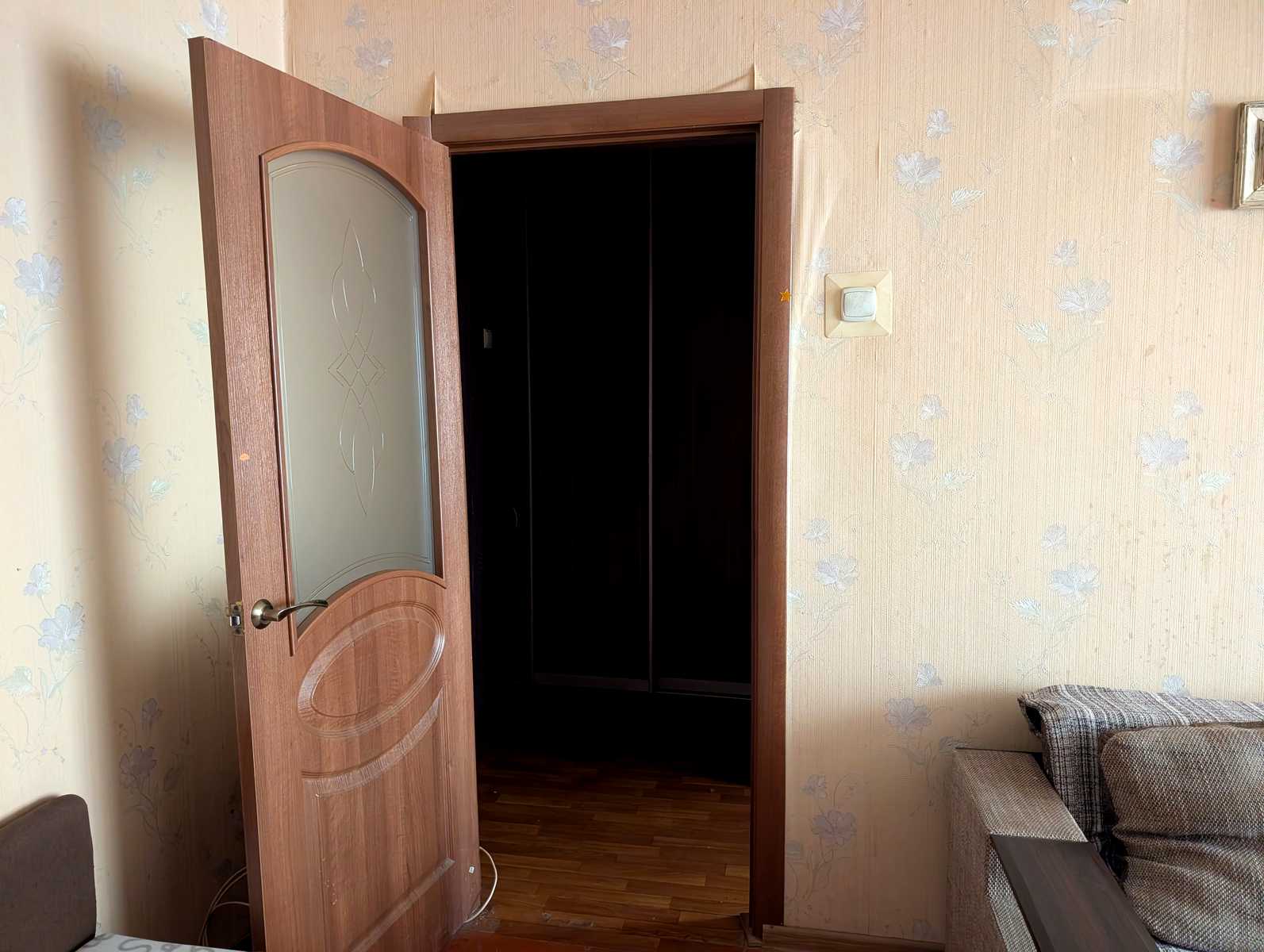 1878842672318795