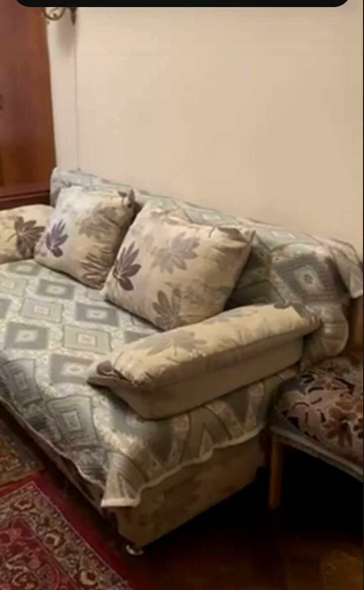 1878842914744343