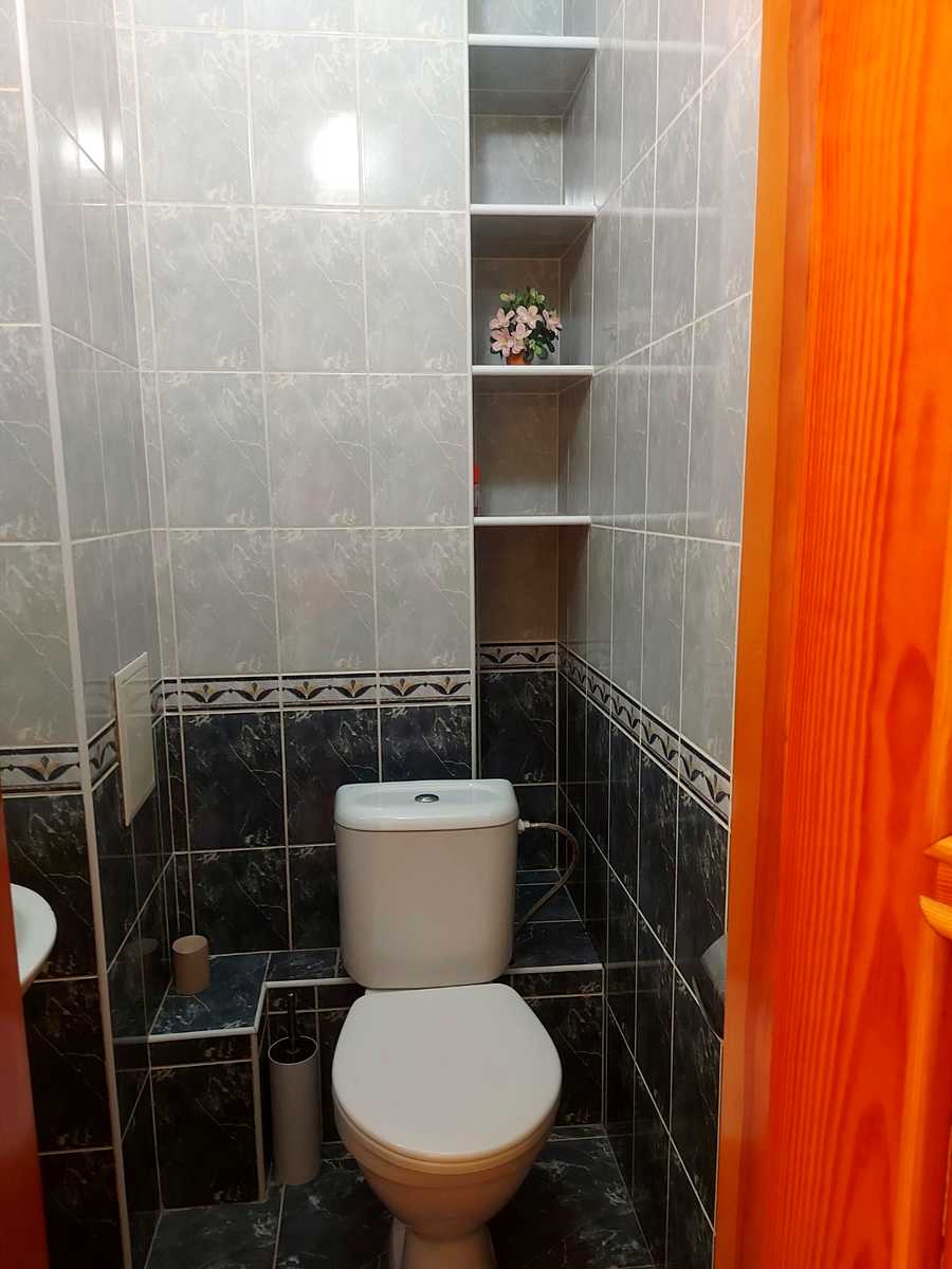 1878843255860326