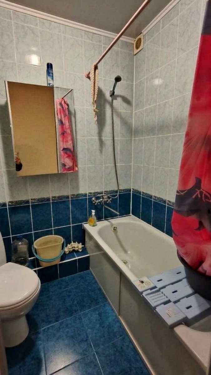 1878843967973804