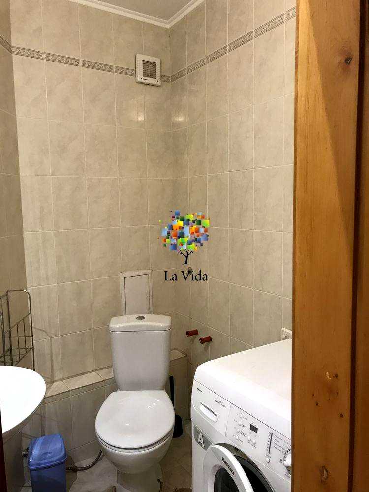 1878843997031608