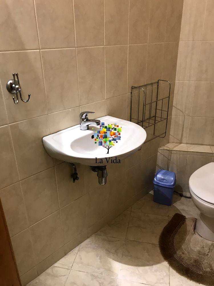 1878843998268816