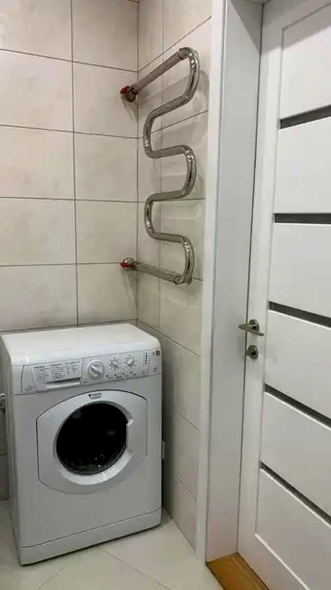 1878844279691597