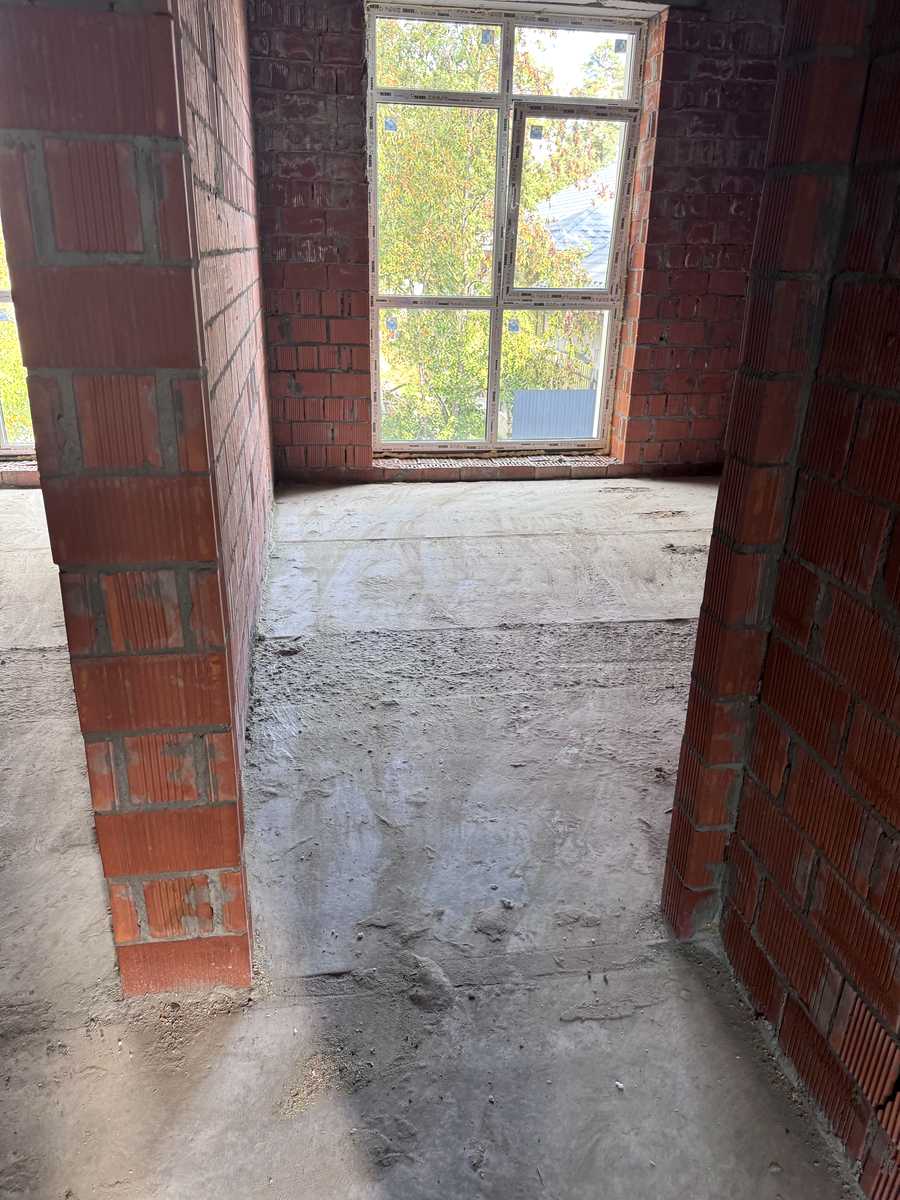 1878844635910629