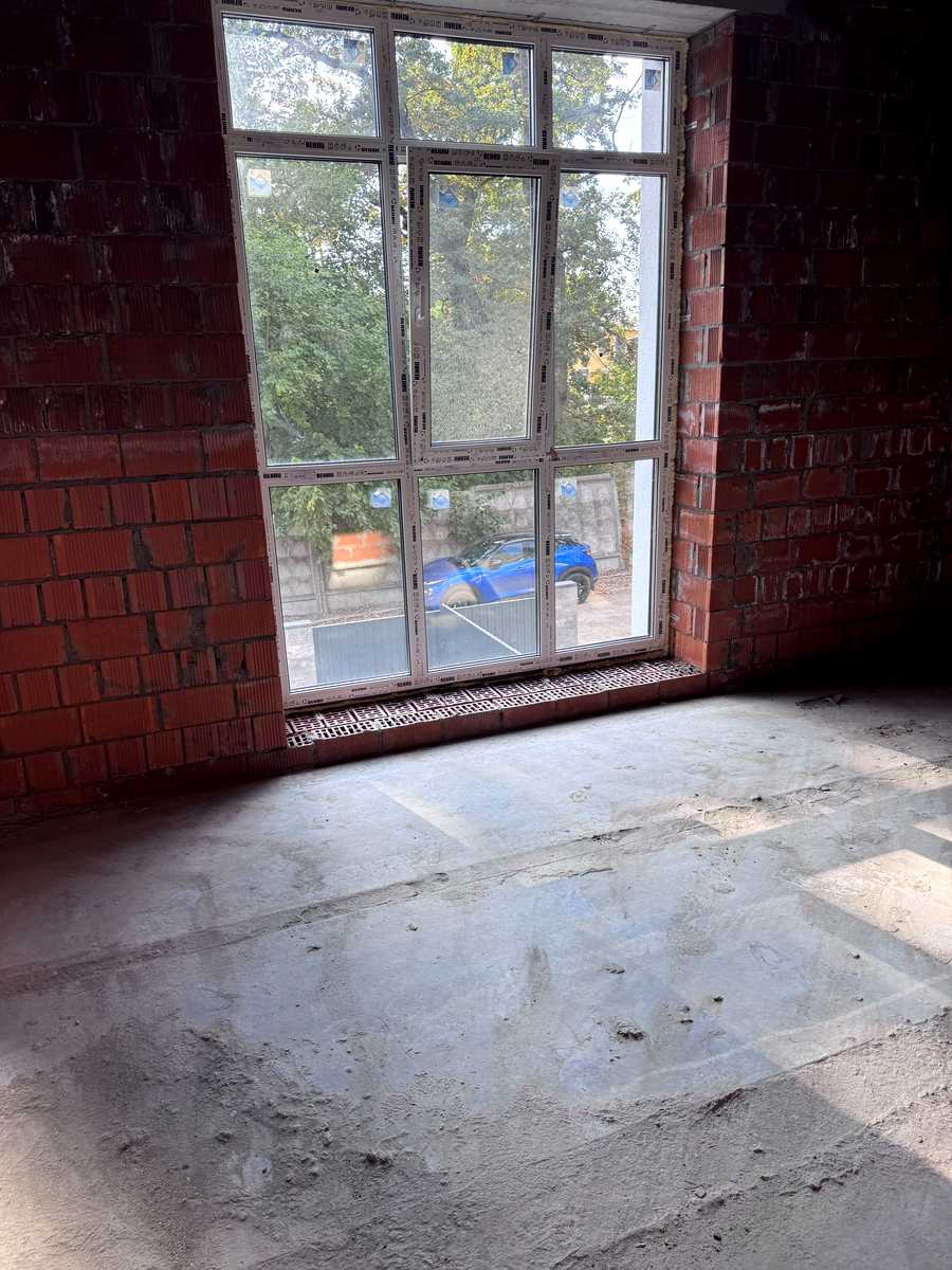 1878844643917228
