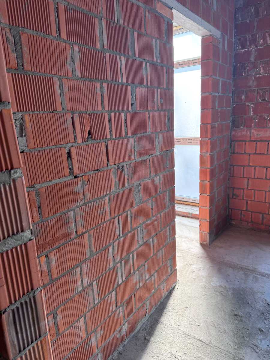 1878844645193131