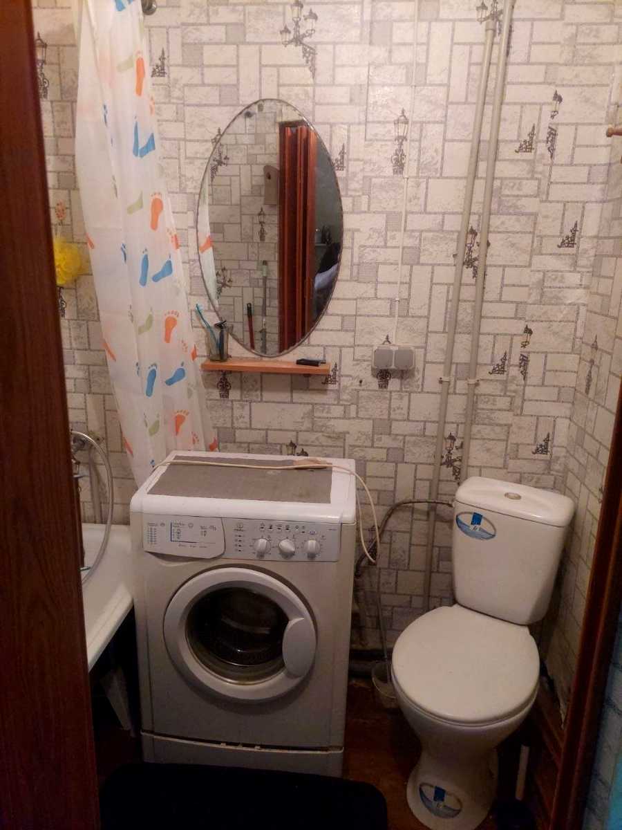 1878845462572982