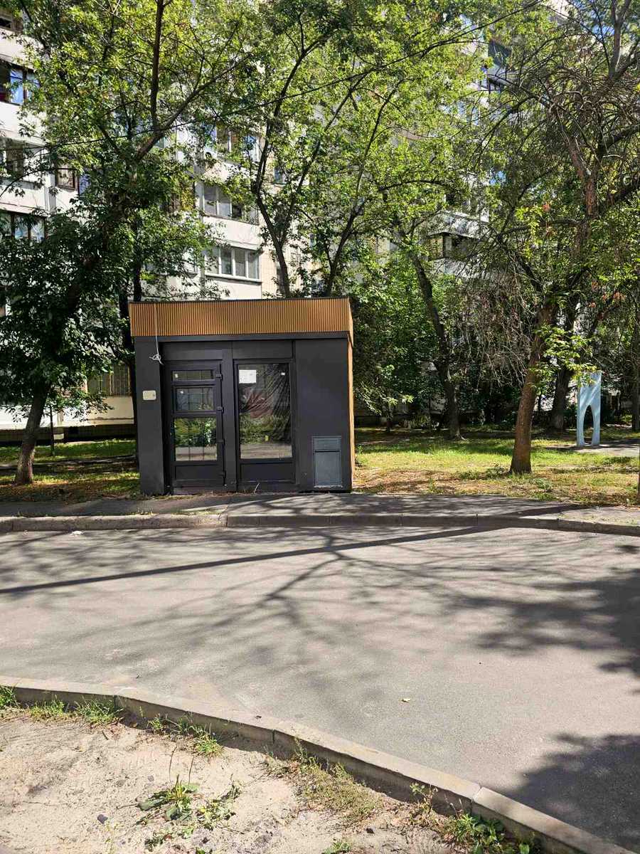 1878845655739430