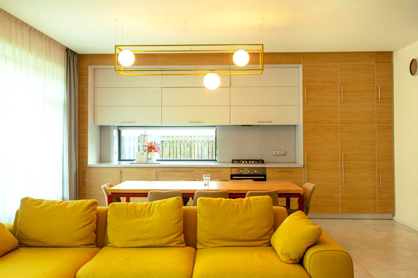 1878846557710023