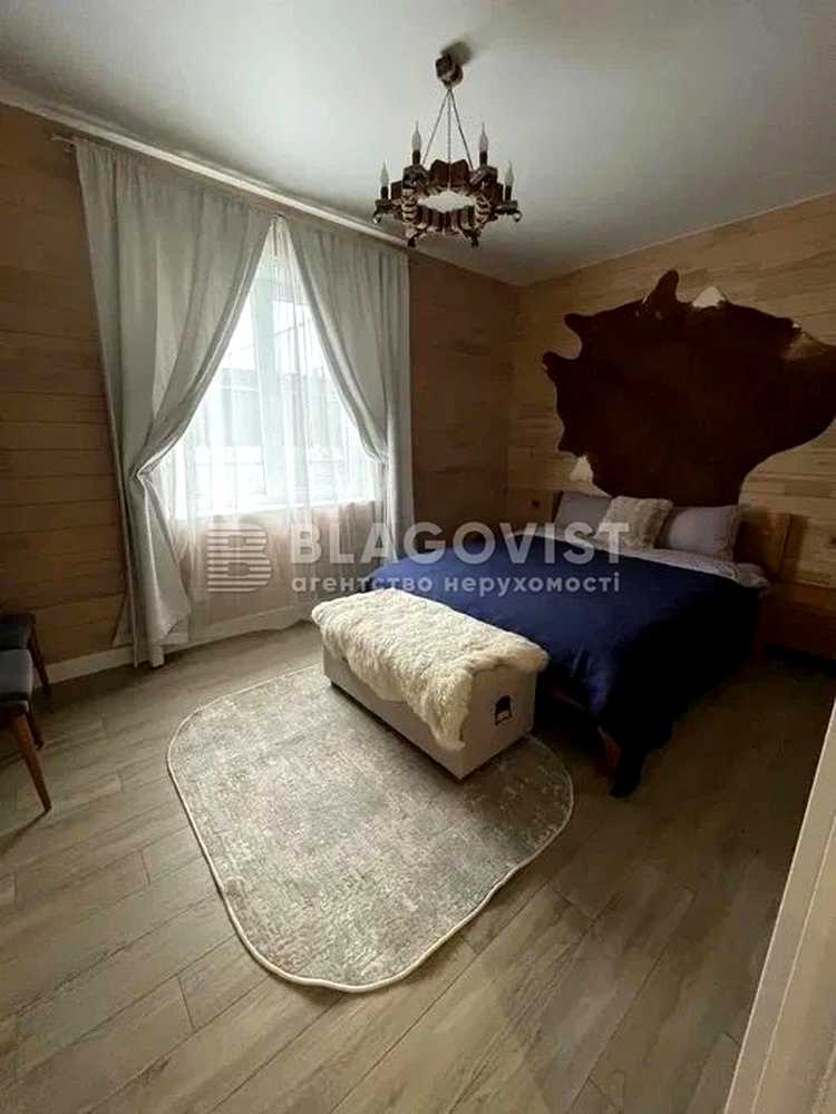 1878847373128403